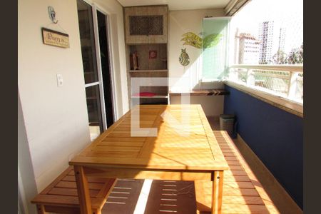 Apartamento à venda com 116m², 3 quartos e 2 vagasVaranda