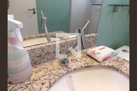 Apartamento à venda com 116m², 3 quartos e 2 vagasBanheiro da Suíte 1