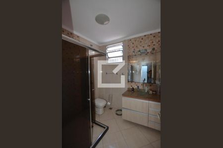 Casa à venda com 230m², 4 quartos e 2 vagasBanheiro Social