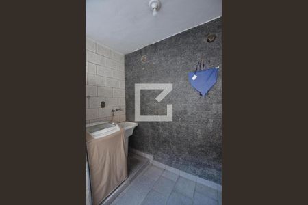 Casa à venda com 230m², 4 quartos e 2 vagasÁrea de Serviço