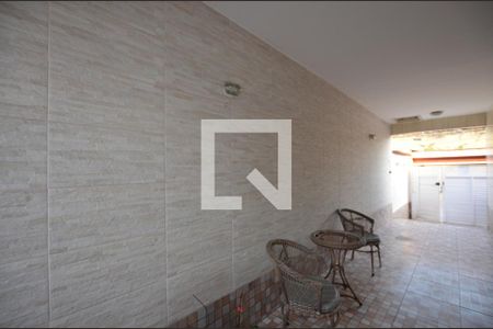 Casa à venda com 230m², 4 quartos e 2 vagasHall de entrada