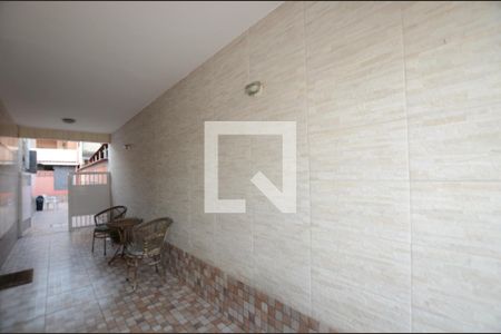 Casa à venda com 230m², 4 quartos e 2 vagasHall de entrada