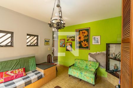 Sala de Estar de casa à venda com 3 quartos, 250m² em Vila Jequitibás, Campinas