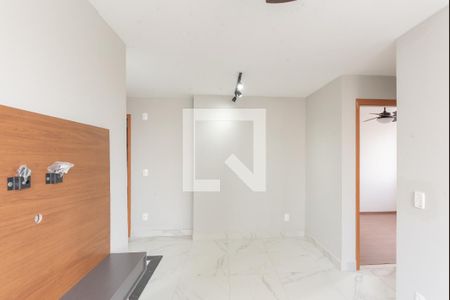 Sala de apartamento para alugar com 2 quartos, 42m² em Parque Industrial, Campinas
