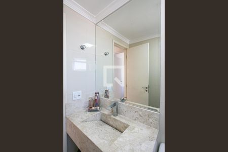 Apartamento à venda com 49m², 2 quartos e 1 vaga Apartamento à venda com 49m², 2 quartos e 1 vagaBanheiro