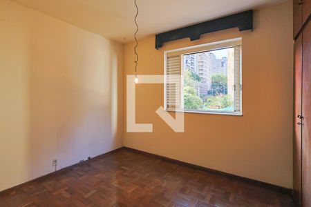 Apartamento à venda com 212m², 4 quartos e 2 vagasQuarto 2