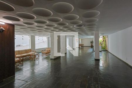 Apartamento à venda com 212m², 4 quartos e 2 vagasÁrea comum - Salão de festas