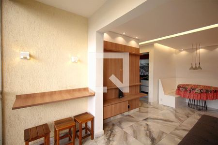 Sala de apartamento à venda com 2 quartos, 67m² em Saudade, Belo Horizonte