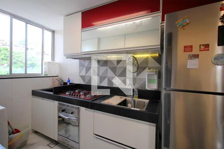 Apartamento à venda com 67m², 2 quartos e 1 vagaCozinha