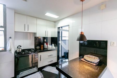 Apartamento para alugar com 195m², 4 quartos e 4 vagasCozinha