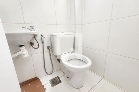 Apartamento à venda com 124m², 4 quartos e 2 vagas Apartamento à venda com 124m², 4 quartos e 2 vagasBanheiro de serviço