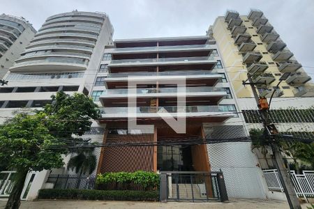 Apartamento à venda com 124m², 4 quartos e 2 vagas Apartamento à venda com 124m², 4 quartos e 2 vagasÁrea comum - Fachada