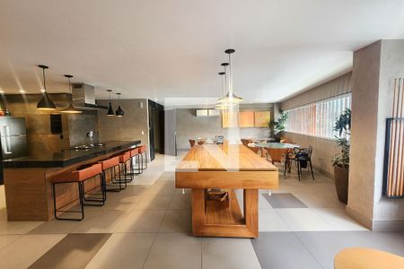 Apartamento à venda com 124m², 4 quartos e 2 vagas Apartamento à venda com 124m², 4 quartos e 2 vagasÁrea comum - Salão de festas