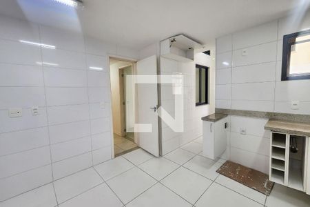 Apartamento à venda com 124m², 4 quartos e 2 vagas Apartamento à venda com 124m², 4 quartos e 2 vagasCozinha