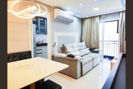 Sala de apartamento para alugar com 2 quartos, 52m² em Jardim Jamaica, Santo André