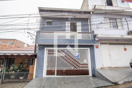 Casa à venda com 125m², 4 quartos e 2 vagasFachada