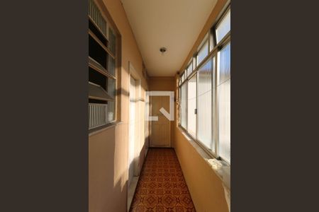 Casa de condomínio à venda com 549m², 9 quartos e 3 vagas Casa de condomínio à venda com 549m², 9 quartos e 3 vagasÁrea de Serviço