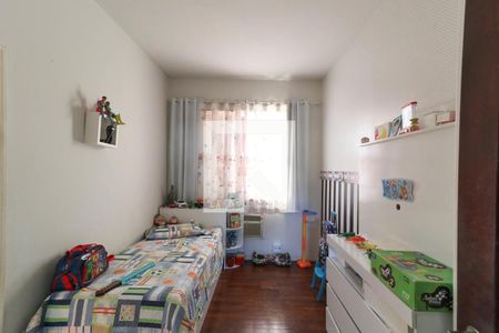 Casa de condomínio à venda com 549m², 9 quartos e 3 vagas Casa de condomínio à venda com 549m², 9 quartos e 3 vagasQuarto 4