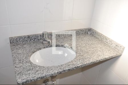 Studio para alugar com 32m², 1 quarto e 1 vaga Studio para alugar com 32m², 1 quarto e 1 vagaBanheiro