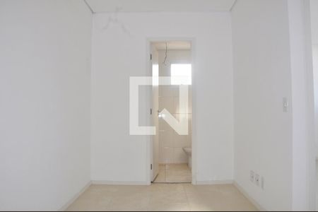 Sala de kitnet/studio para alugar com 1 quarto, 32m² em Parque Anhanguera, São Paulo