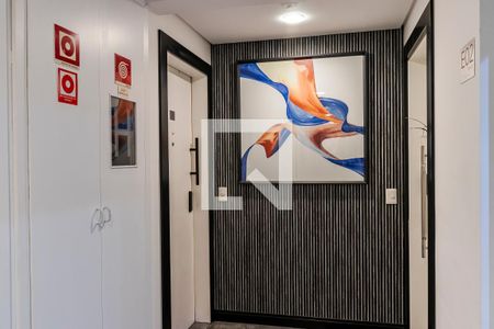 Apartamento à venda com 99m², 3 quartos e 2 vagasHall