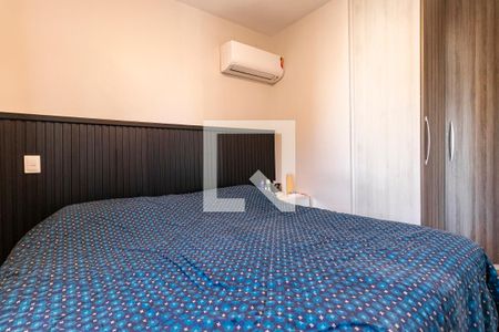 Suíte de apartamento à venda com 3 quartos, 99m² em Vila Gomes Cardim, São Paulo