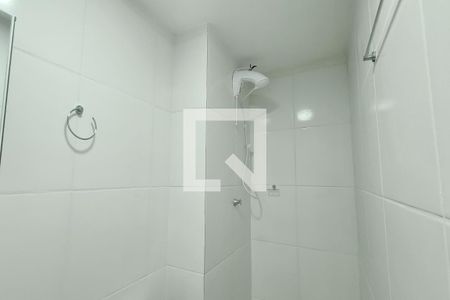 Banheiro de apartamento para alugar com 2 quartos, 39m² em Curicica, São Paulo