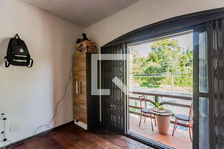 Casa à venda com 400m², 8 quartos e 4 vagas Casa à venda com 400m², 8 quartos e 4 vagasQuarto 5