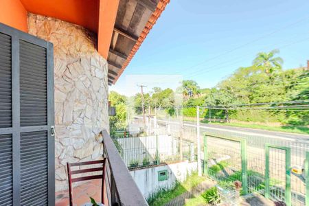 Casa à venda com 400m², 8 quartos e 4 vagas Casa à venda com 400m², 8 quartos e 4 vagasQuarto 5