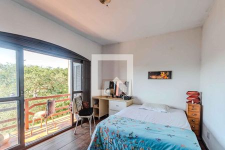 Casa à venda com 400m², 8 quartos e 4 vagas Casa à venda com 400m², 8 quartos e 4 vagasQuarto 4