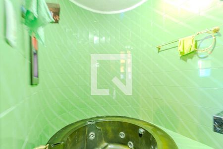 Casa à venda com 400m², 8 quartos e 4 vagas Casa à venda com 400m², 8 quartos e 4 vagasBanheiro do Quarto 5