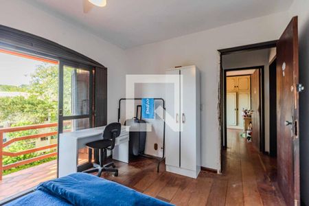 Casa à venda com 400m², 8 quartos e 4 vagas Casa à venda com 400m², 8 quartos e 4 vagasQuarto 2