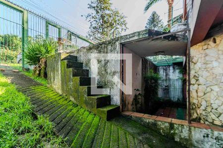 Casa à venda com 400m², 8 quartos e 4 vagas Casa à venda com 400m², 8 quartos e 4 vagasÁrea externa