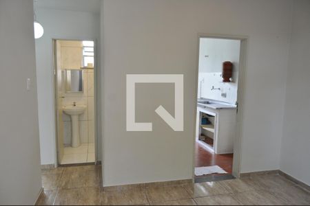 Sala de apartamento para alugar com 2 quartos, 48m² em Quintino Bocaiúva, Rio de Janeiro