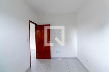 Quarto 1 de apartamento para alugar com 2 quartos, 43m² em Vila Ré, São Paulo