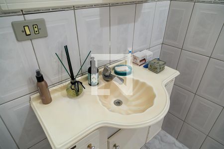 Casa à venda com 160m², 3 quartos e 4 vagasBanheiro da Suíte - Pia