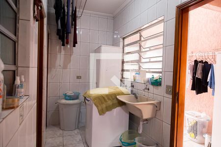 Casa à venda com 160m², 3 quartos e 4 vagasÁrea de Serviço