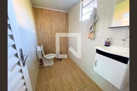 Casa à venda com 126m², 3 quartos e 1 vagalavabo do terraço