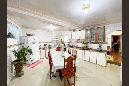 Casa à venda com 126m², 3 quartos e 1 vagaCozinha