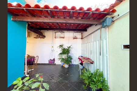 Casa à venda com 126m², 3 quartos e 1 vagagara