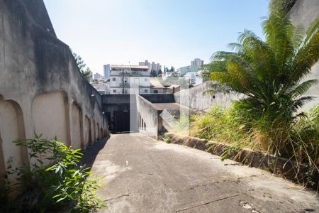 Casa à venda com 450m², 4 quartos e 8 vagasQuintal