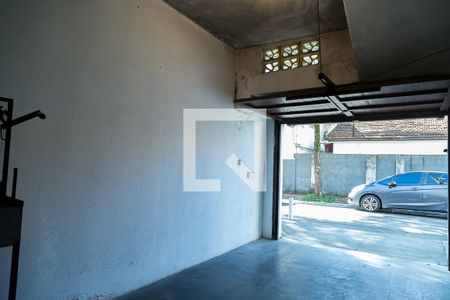 Casa à venda com 160m², 3 quartos e 1 vaga Casa à venda com 160m², 3 quartos e 1 vagaGaragem