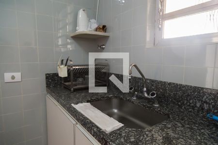 Casa à venda com 160m², 3 quartos e 1 vaga Casa à venda com 160m², 3 quartos e 1 vagaCozinha - Pia