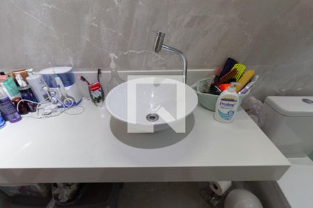 Casa à venda com 150m², 2 quartos e 3 vagas Casa à venda com 150m², 2 quartos e 3 vagasBanheiro