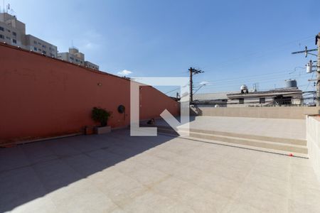 Casa à venda com 150m², 2 quartos e 3 vagas Casa à venda com 150m², 2 quartos e 3 vagasVaranda