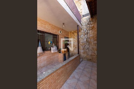 Casa à venda com 150m², 2 quartos e 3 vagas Casa à venda com 150m², 2 quartos e 3 vagasQuintal