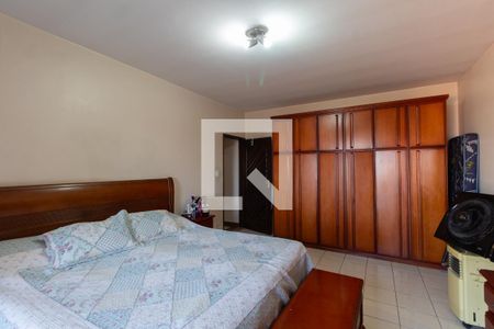 Casa à venda com 150m², 2 quartos e 3 vagas Casa à venda com 150m², 2 quartos e 3 vagasQuarto 2