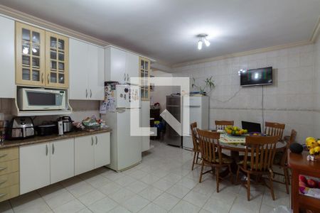 Casa à venda com 150m², 2 quartos e 3 vagas Casa à venda com 150m², 2 quartos e 3 vagasCozinha
