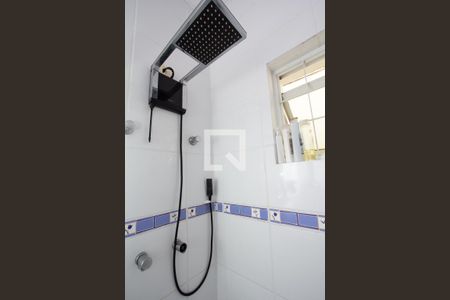 Casa à venda com 320m², 3 quartos e 2 vagas Casa à venda com 320m², 3 quartos e 2 vagasBanheiro da Suíte 2