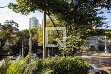 Casa à venda com 320m², 3 quartos e 2 vagas Casa à venda com 320m², 3 quartos e 2 vagasSuíte 2 vista